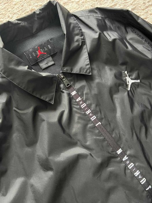 Jacheta/Windbreaker Jordan negru/bej, de fas, marimea XL