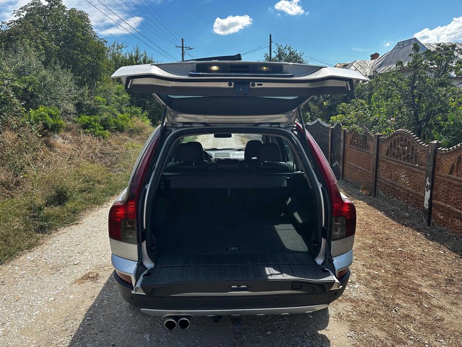 Vând/schimb Volvo xc90 ,diesel,model 2007