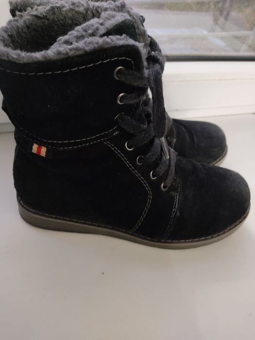 Ботинки зимние женские 37 р