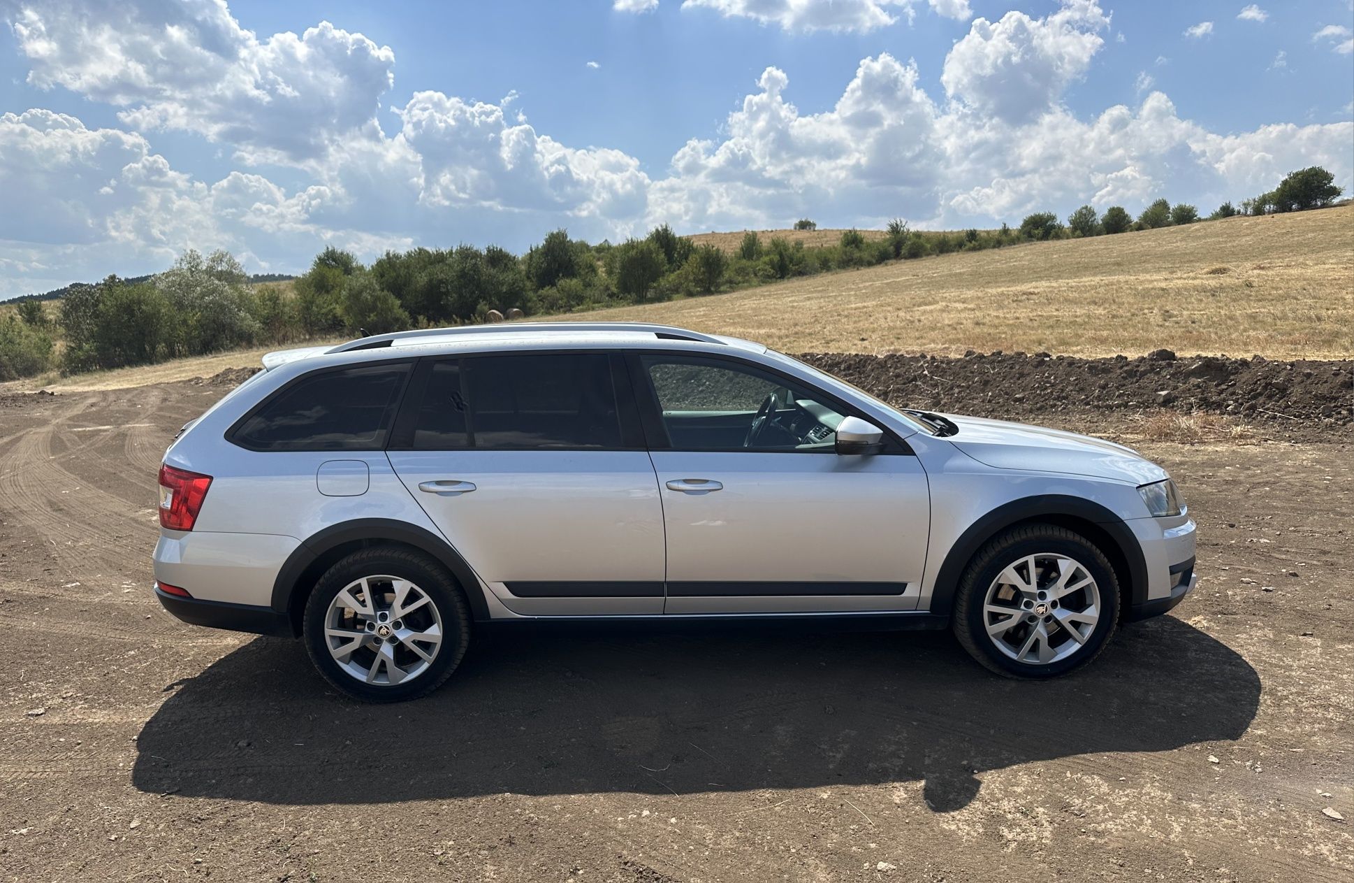 Skoda octavia scout