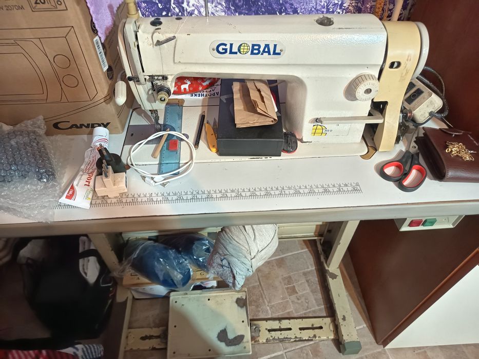 Mașină cusut industriala