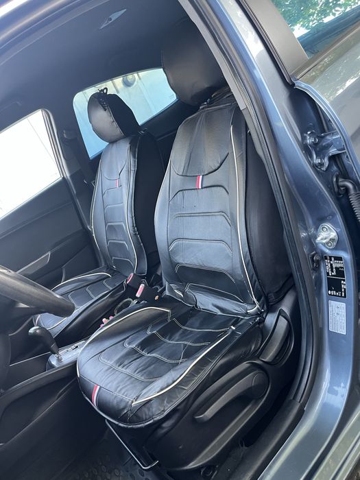 Чехлы на сиденья универсальные