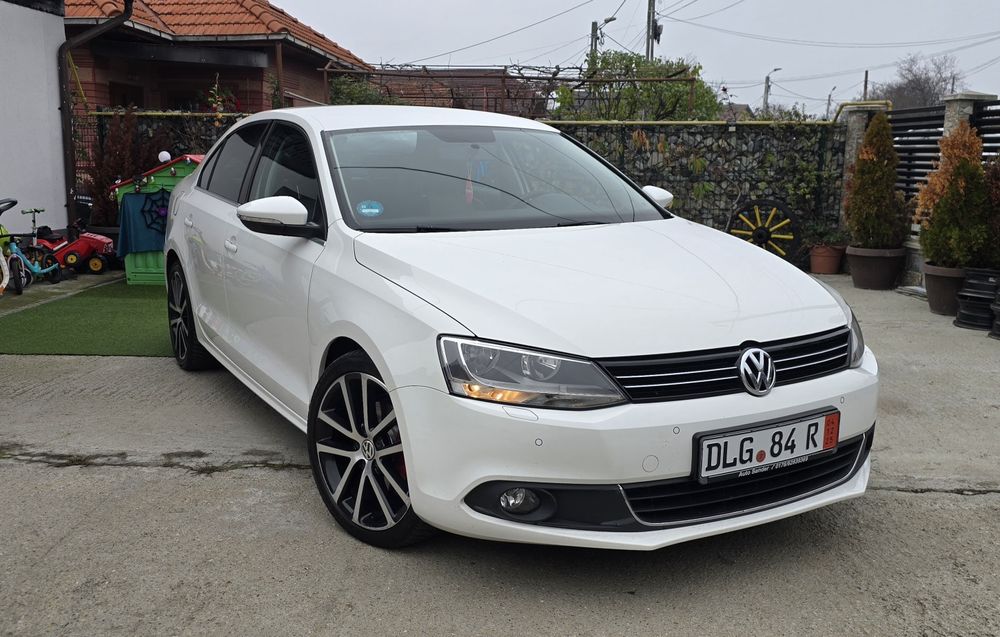 Volkswagen Jetta 2.0Tdi 140cp/Euro5 / An 2012
