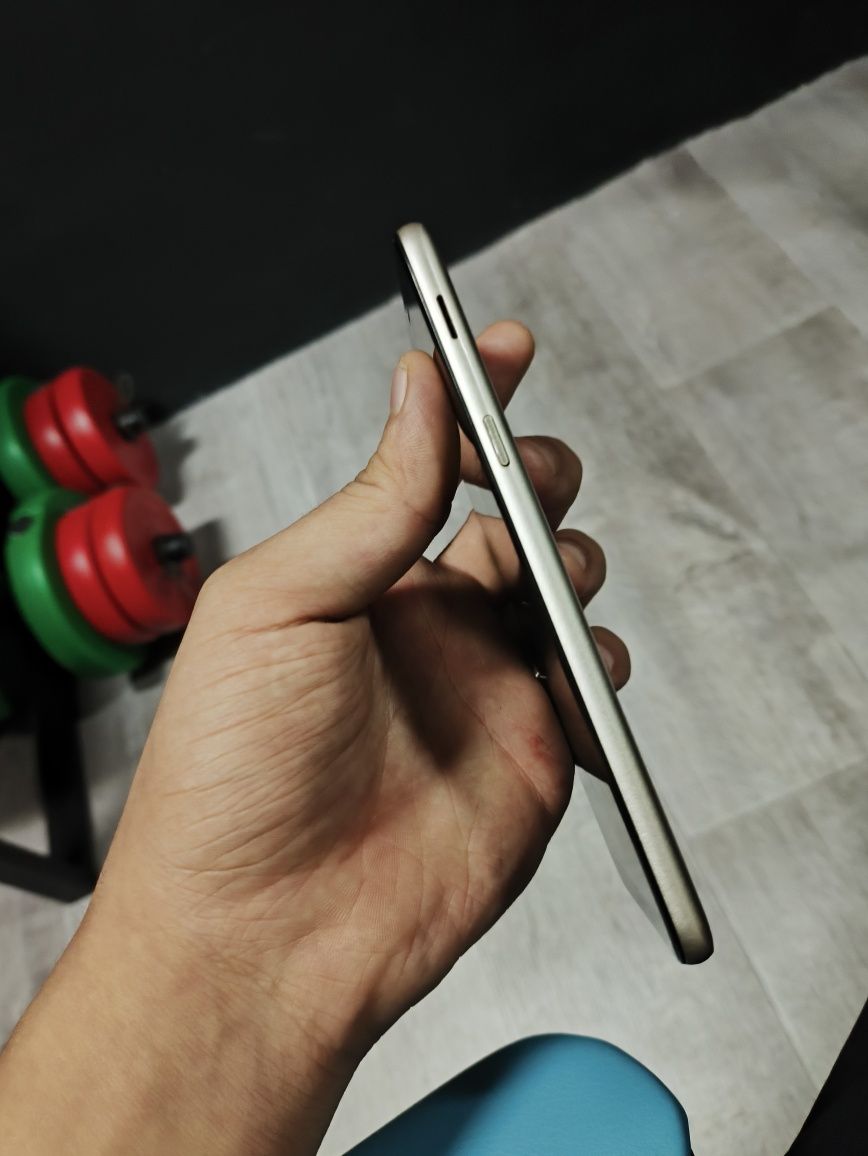 Gaalaxy a6 rabochiy telefon qbqoyishga