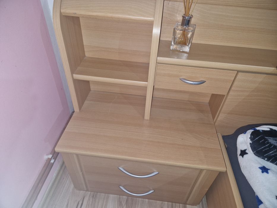 Dormitor complect pe 2 m