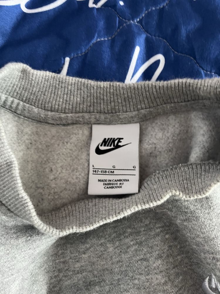 Детски Nike пуловер
