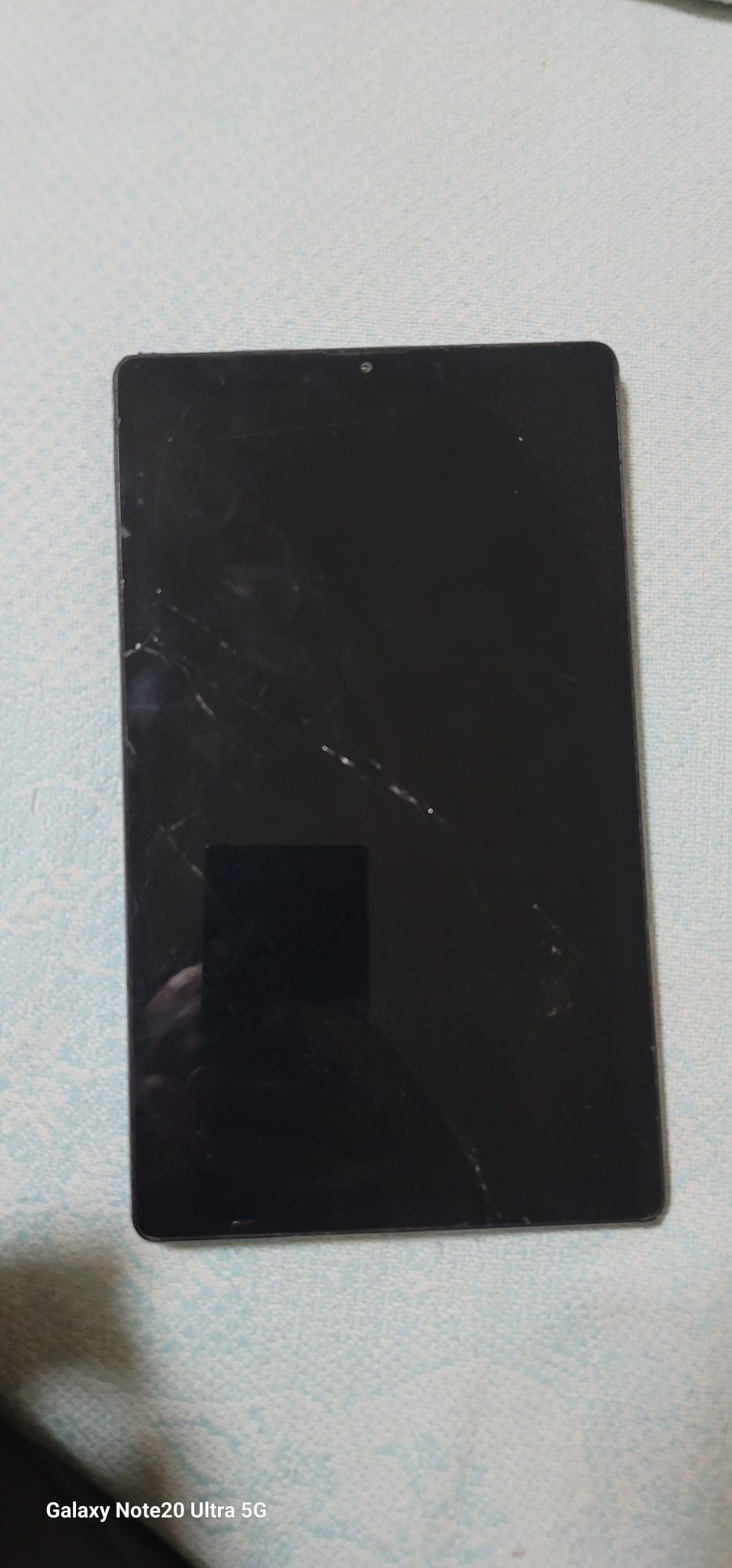 Samsung Tab A7Lite ekrani singan