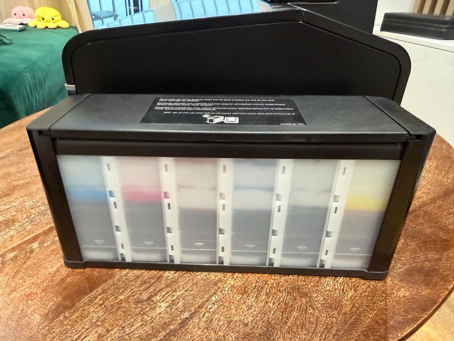 Imprimanta Epson L805 - A4,CD,Plicuri, etc  + cutia originala