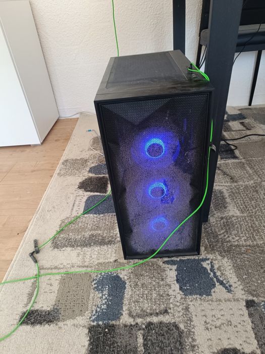 Vând unitate gaming i5 12400f