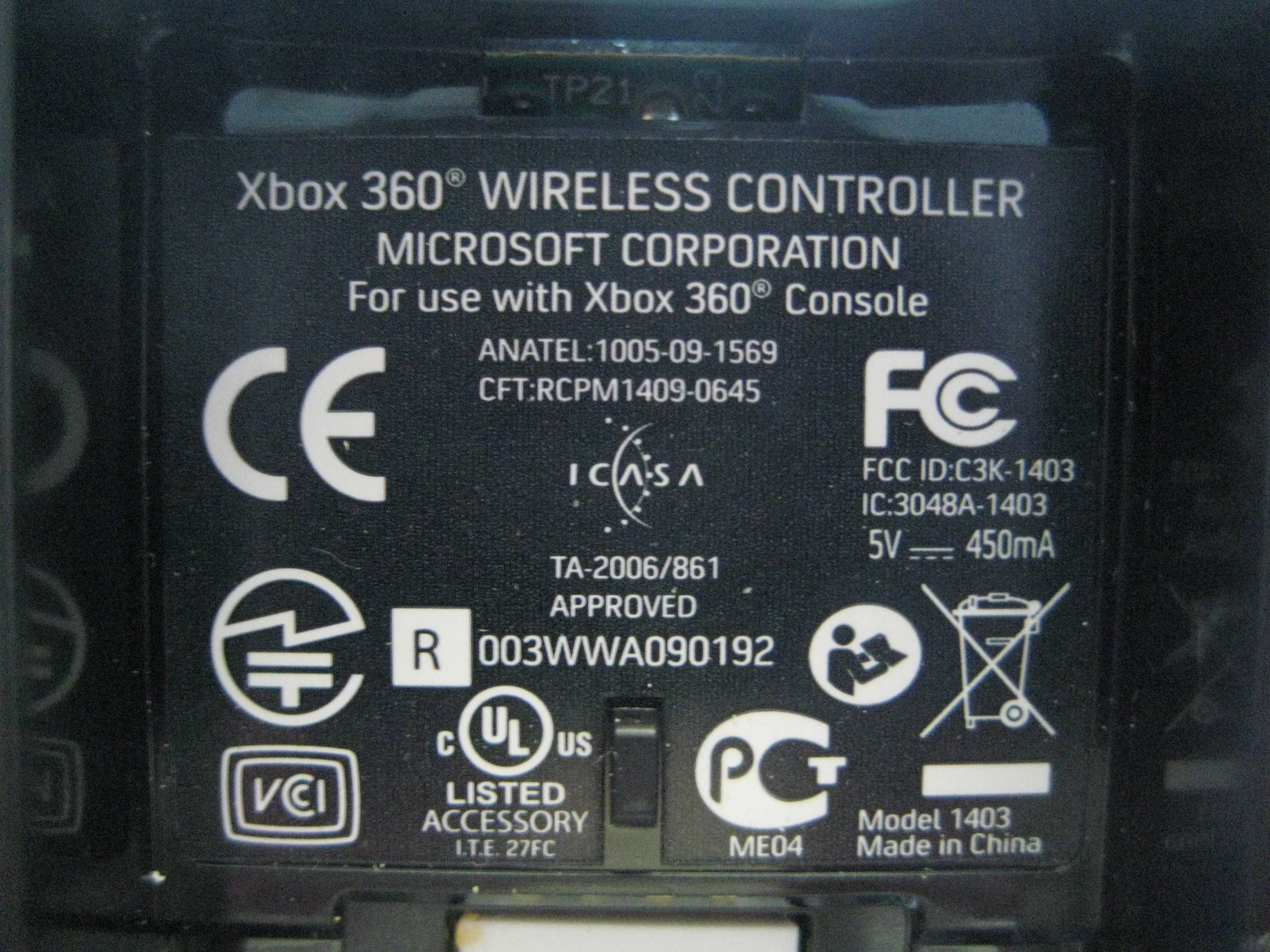 Продавам оригинален контролер за XBOX 360