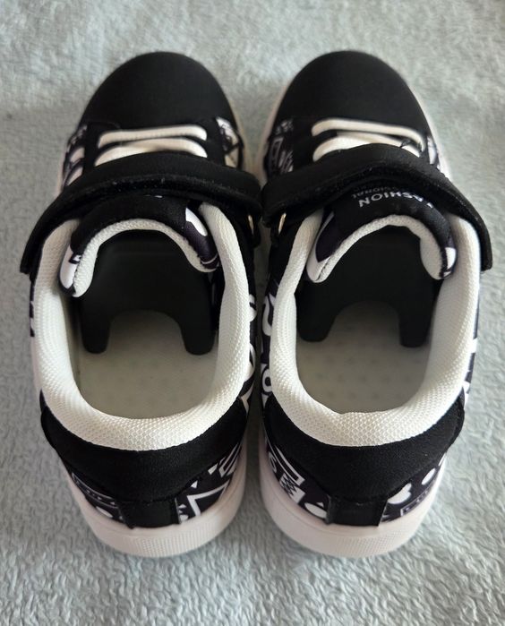 Нови маратонки 33 номер