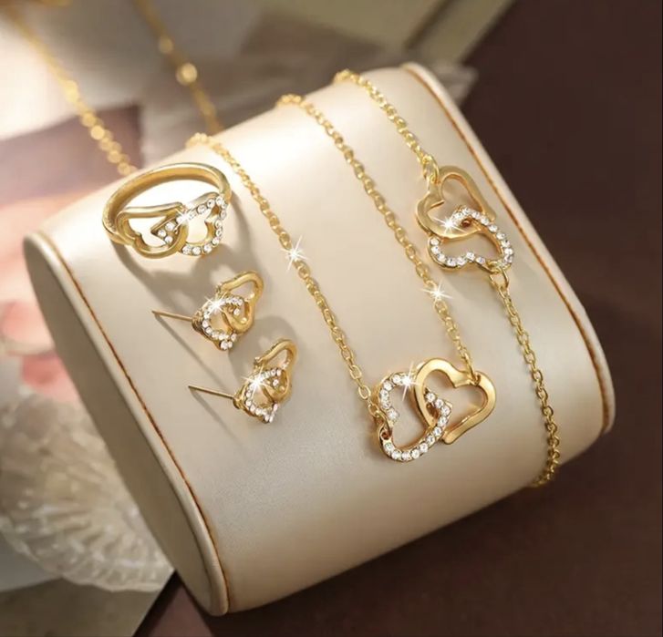 Set elegant pentru femei