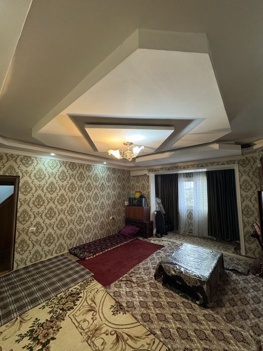 Asalomualekum 1 xonali uy Sotladi 42m2