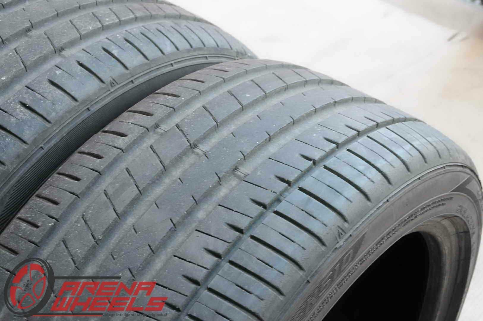 Set 2 Anvelope Vara Falken Azenis FR510 98Y 245/40 R19 Runflat