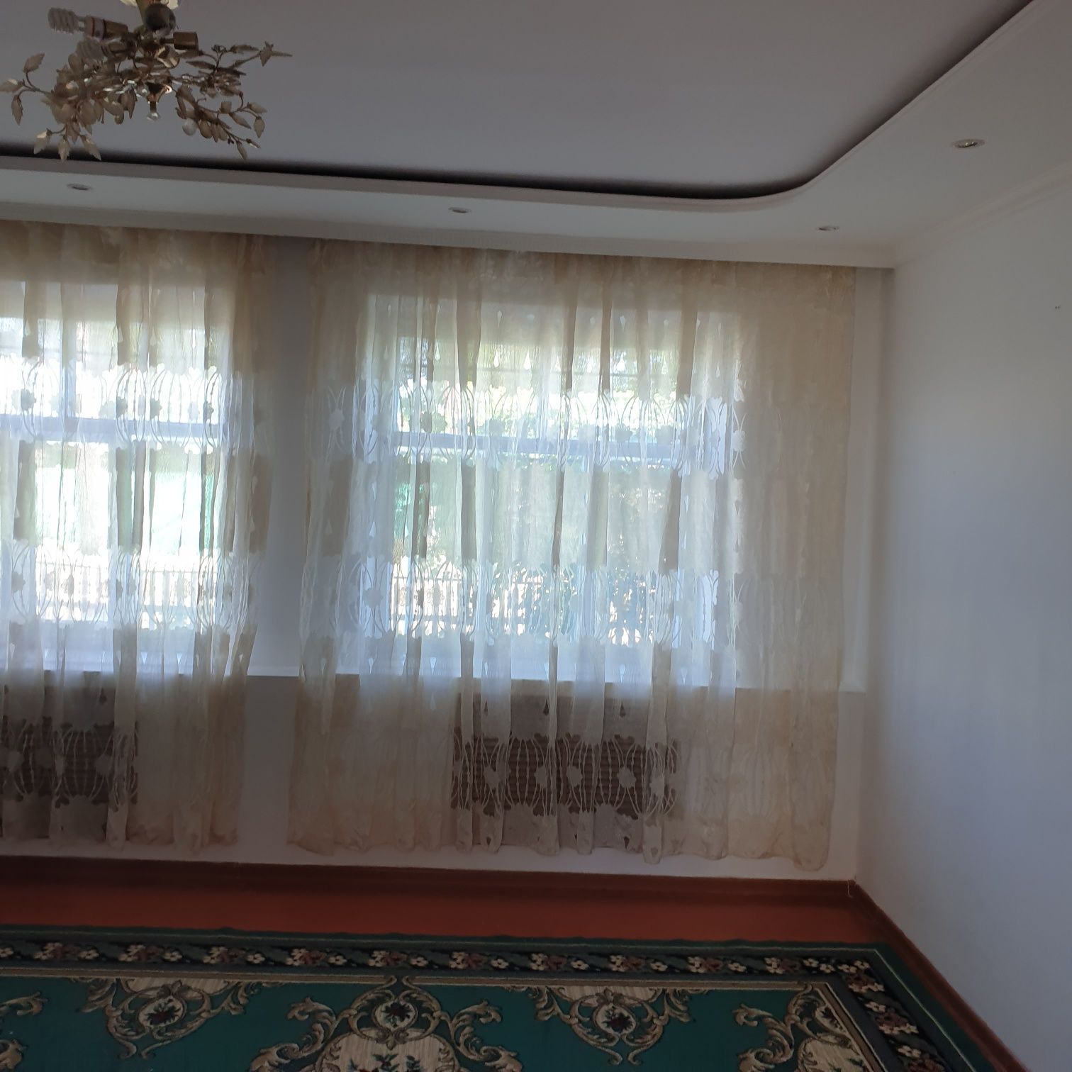 Срочно уи сатылады