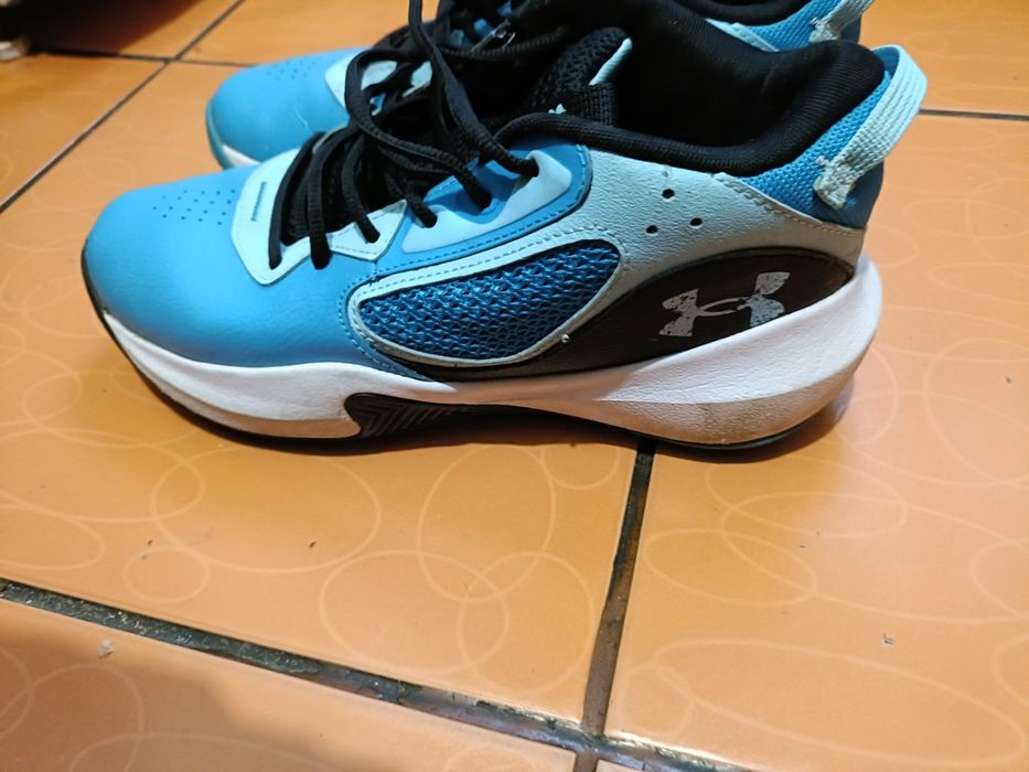 Adidași Under Armour Nr 41