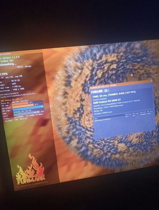 Setup gaming i5 12600kf și placa video rx6600xt