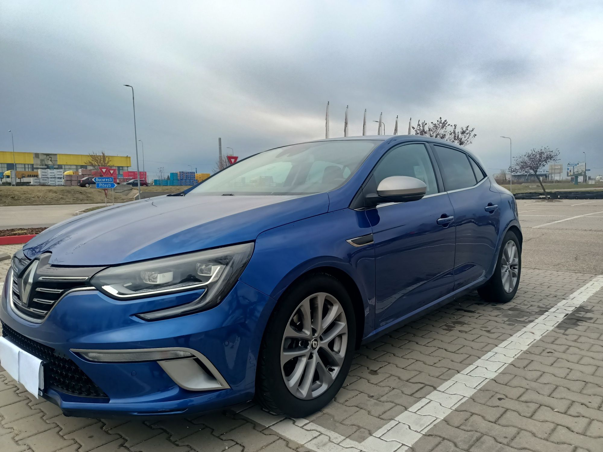 Proprietar ofer spre vânzare Renault Megane IV GT Line&Bose