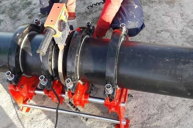 Plastik quvurlarini payvandlash utyugi MEST UT4/63/160 — 160 mm gacha