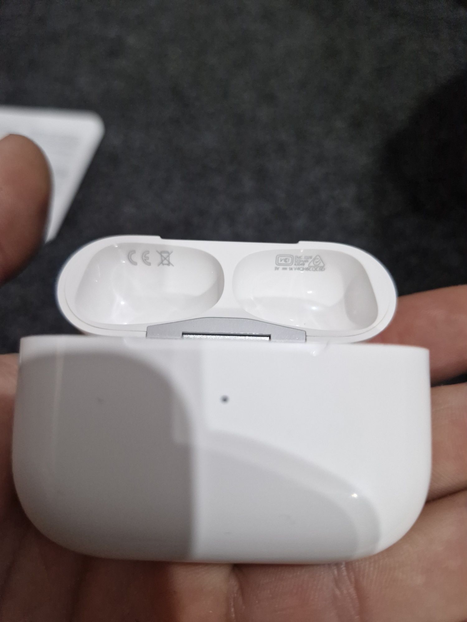 Casti AirPods 2 pro