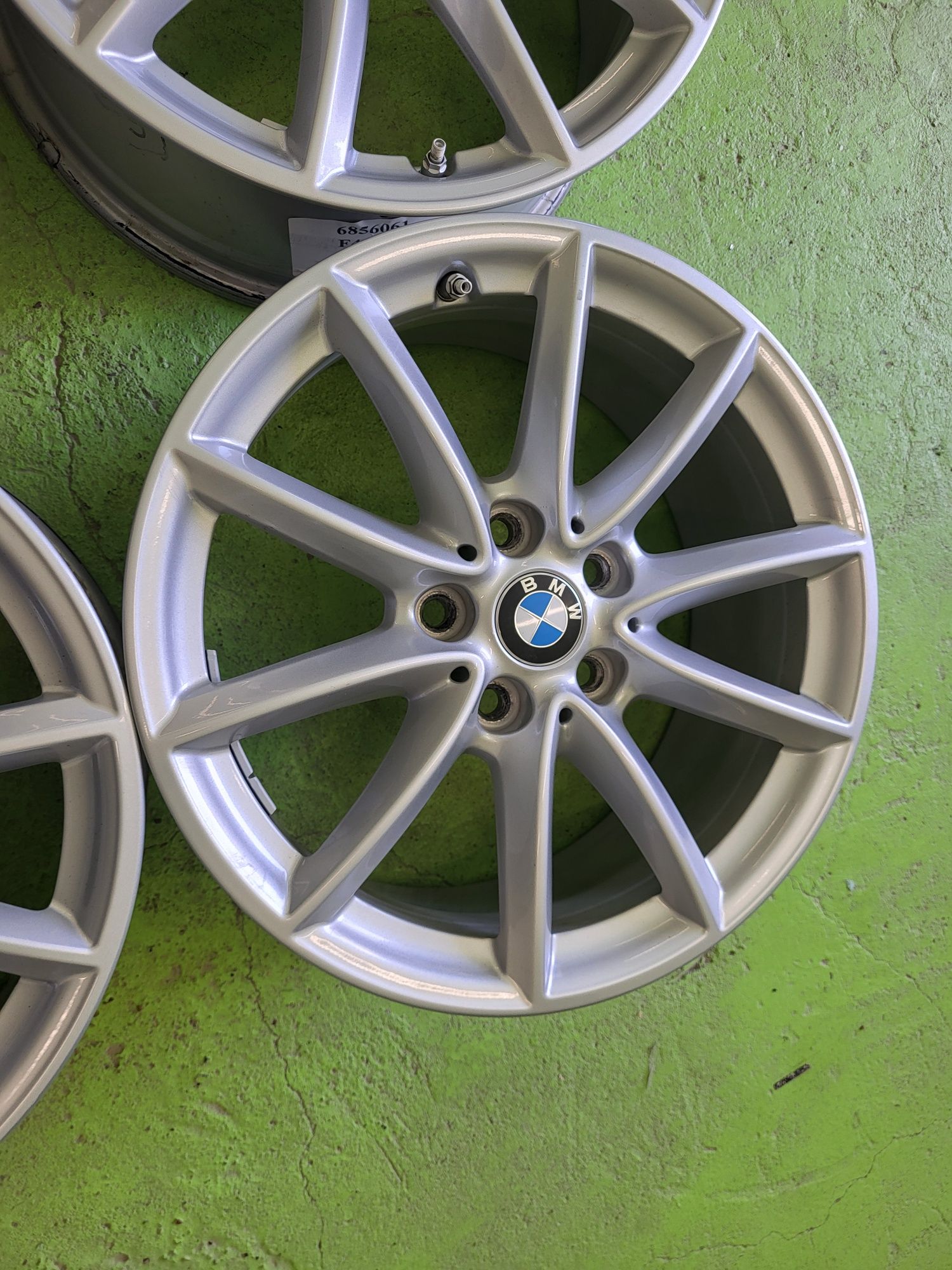 17 5x112 Bmw X1 X2 2 Series лети джанти 5х112 бмв