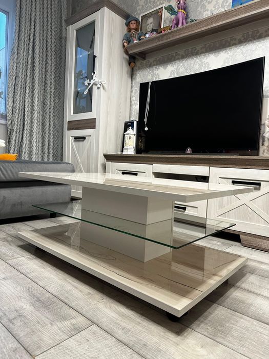 Журнальный столик