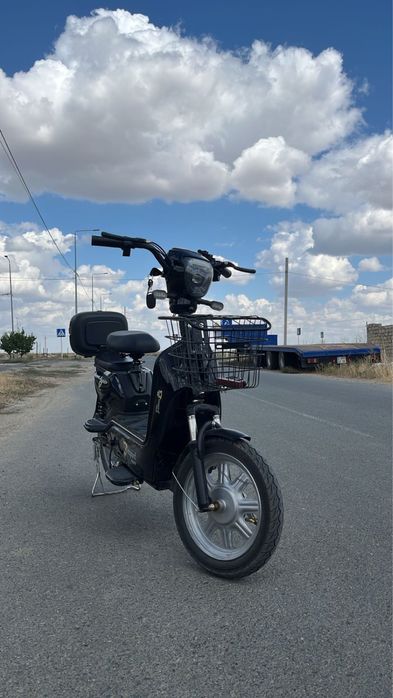 Скутер электронный