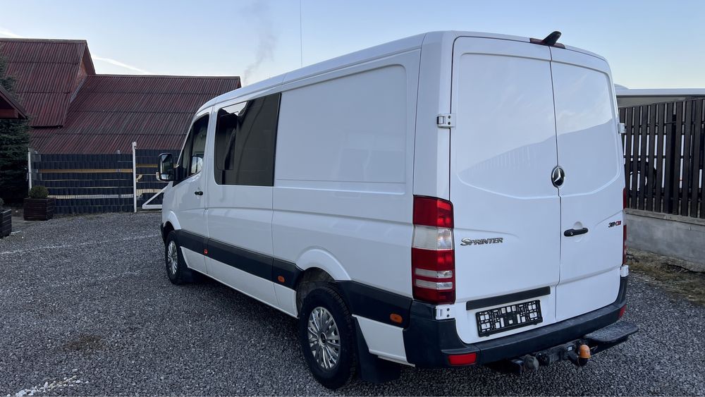 Mercedes Sprinter 319 .7 locuri +marfa.Klima +SPATE PASAGERI Webastoo