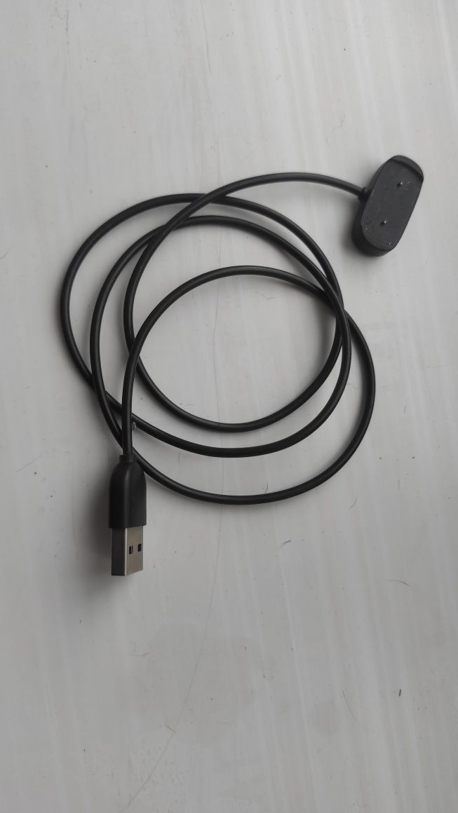 Зарядка на Amazfit Bip U часы фитнес-браслет