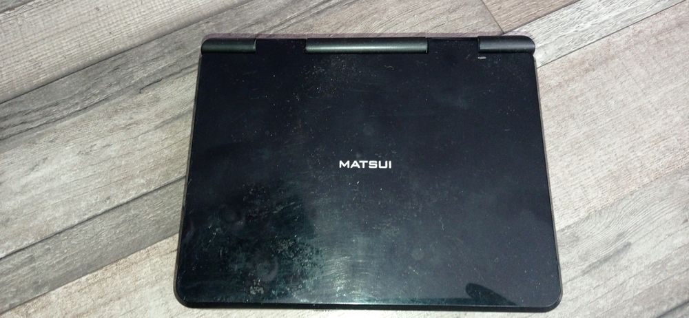 Dvd Matsui 7 inchi
