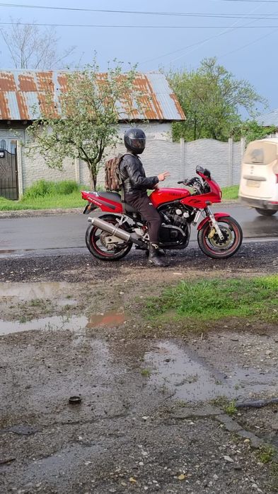 Yamaha fazer fz4 nu confundați cu fz6