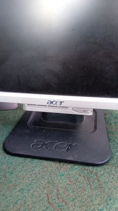 Маниторы продам бу