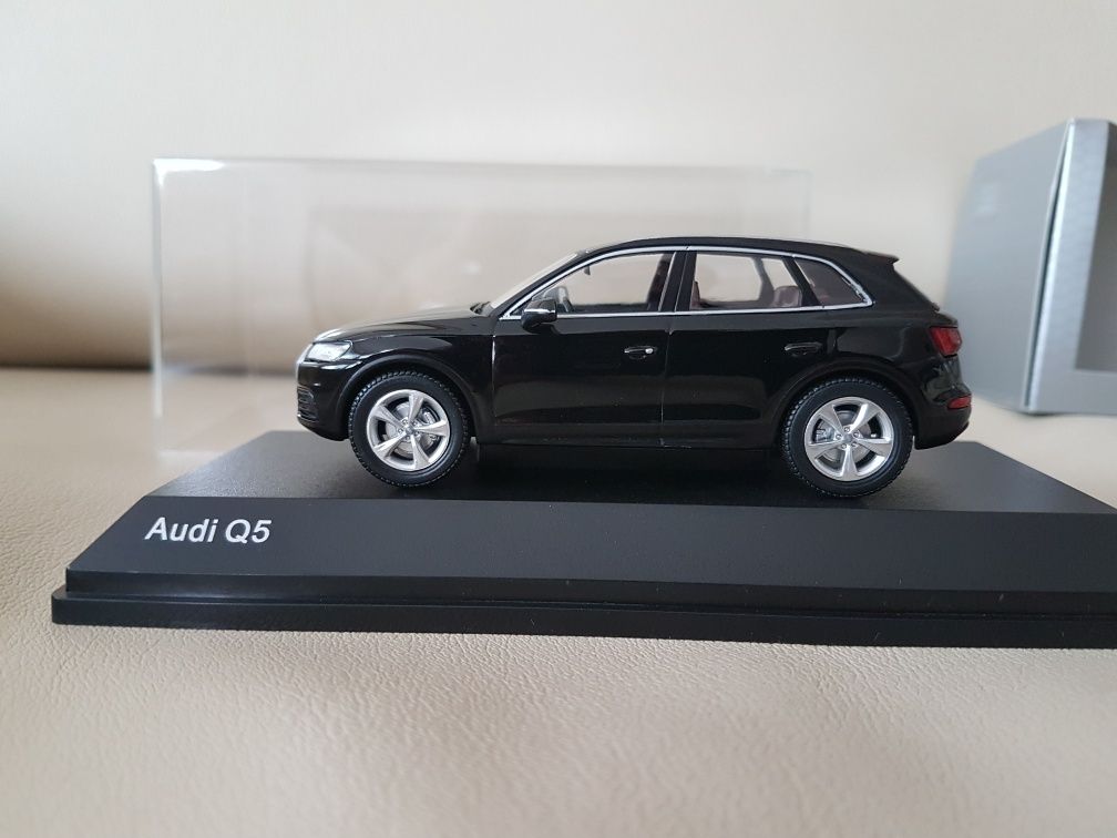 macheta Audi A5 Coupe,Q5, Q7  scara 1/43