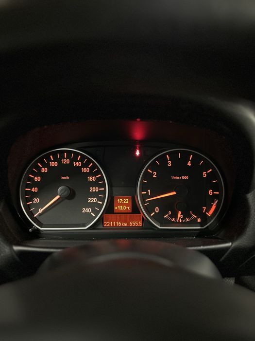 Bmw Seria 1 E81 -2.0 Benzina •Xenon •Trapa •Incalzire
