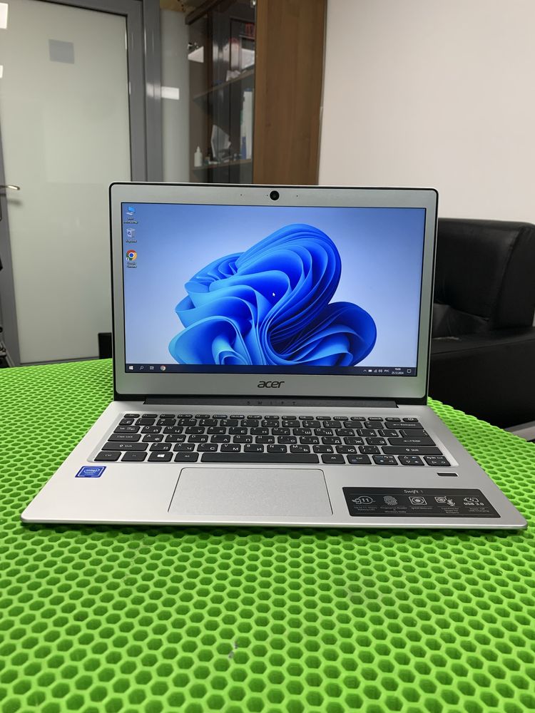 Ультрабук Acet swift 13’. Ssd. Рассрочка.