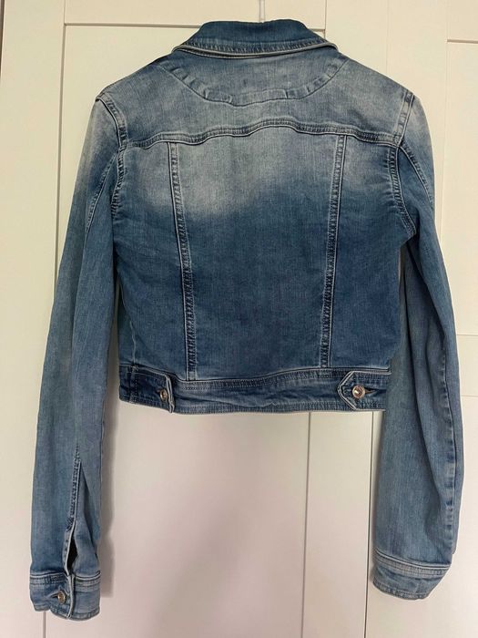 Модно късо дънково яке