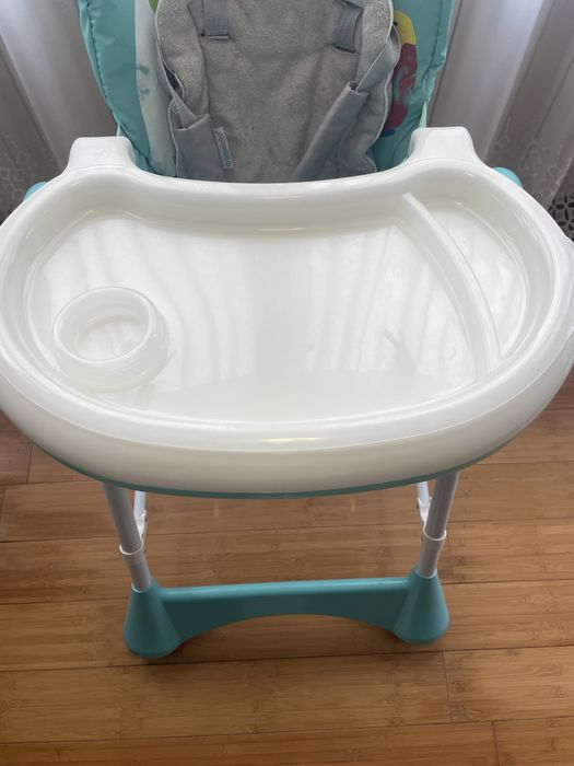 Scaun de masa bebe