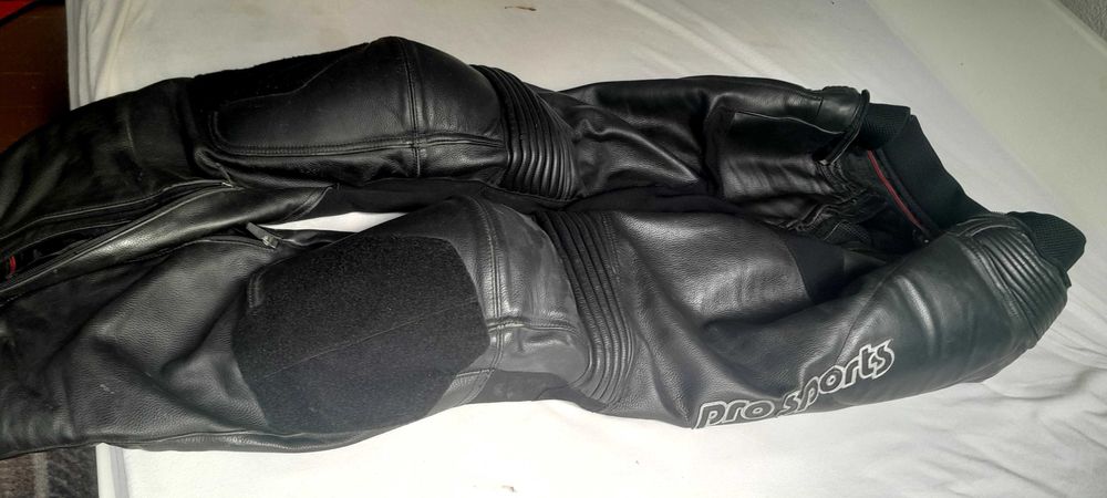 Кожен мото екип с протектори