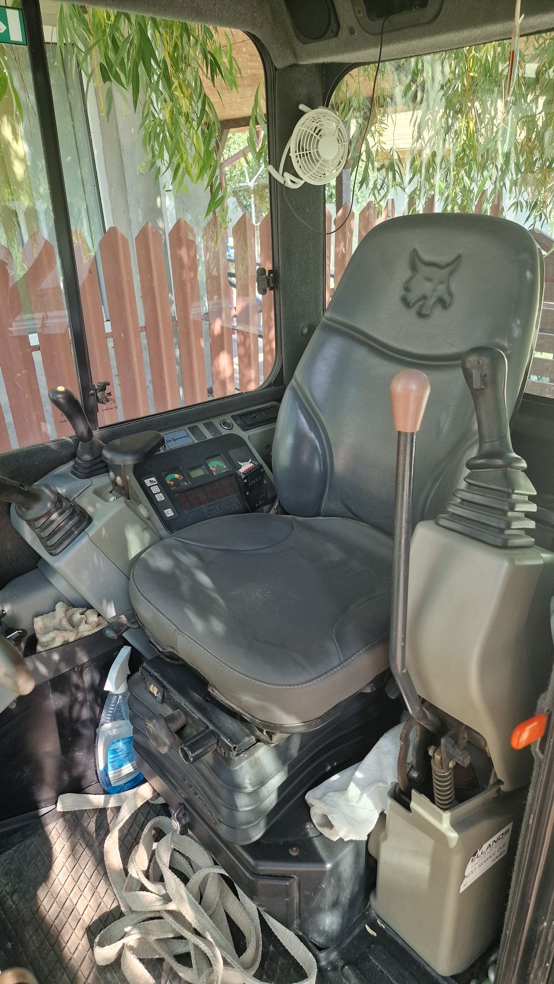 Miniexcavator Bobcat 3.2