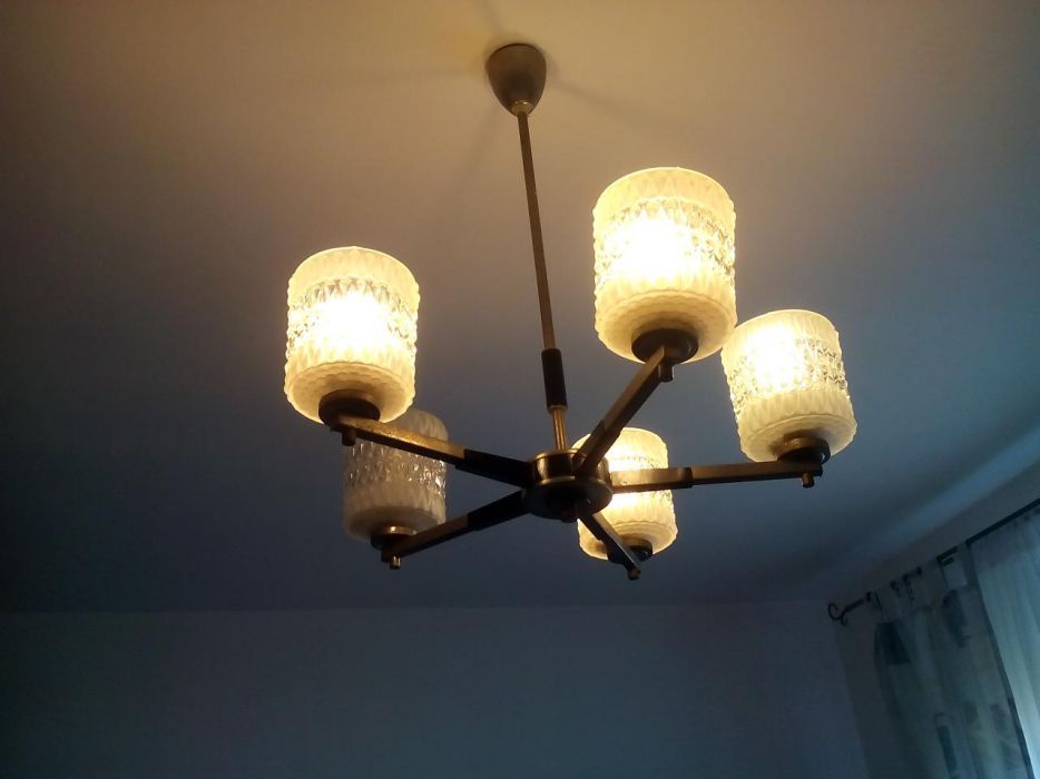 Lustra/ lampa cu abajur de sticla