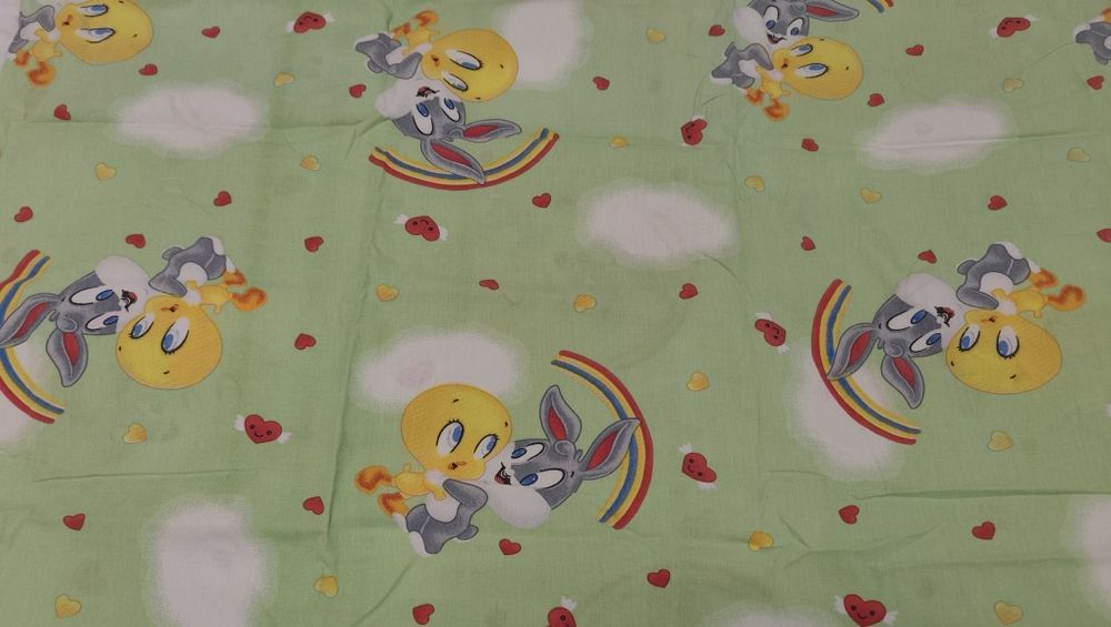 Бебешки комлект чаршафи 2 бр  и олекотена завивка за бебешко креватче