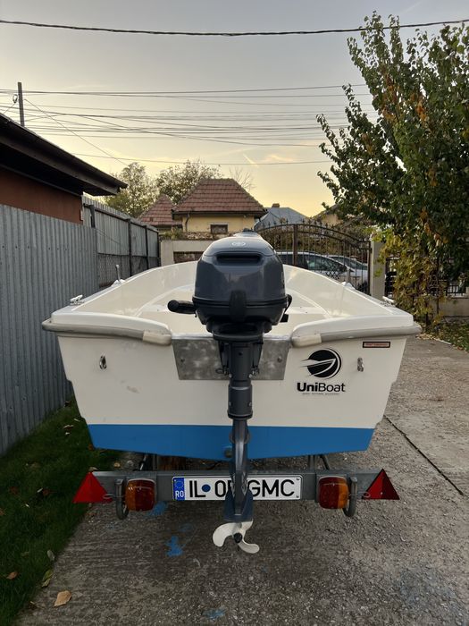 Barca fibra cu motor Yamaha 5cp 4T