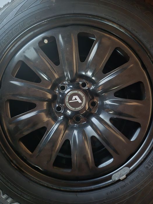 Jante cu Anvelope iarna Falken 225/65 R 17, includ senzori de presiune