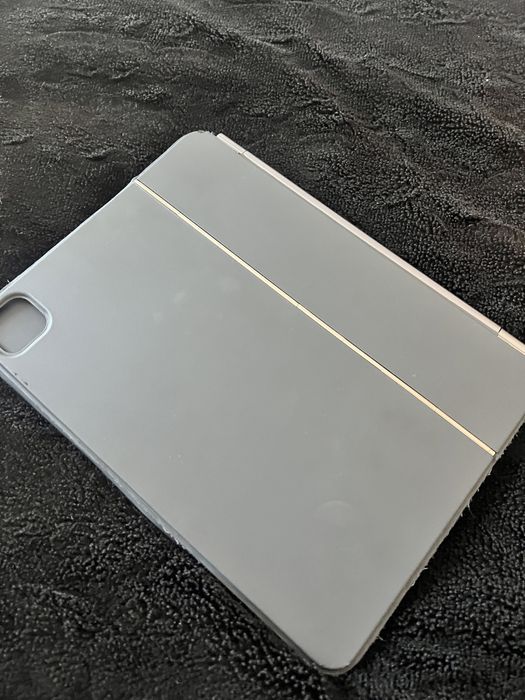 Husa cu tastatura ipad 10th