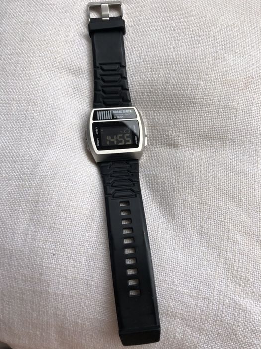 Vand ceas Diesel impecabil ca si nou