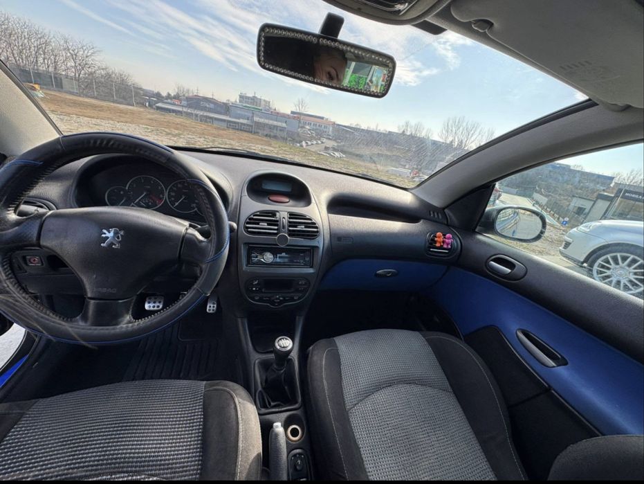 Se vinde/schimb  Peugeout 206 CC