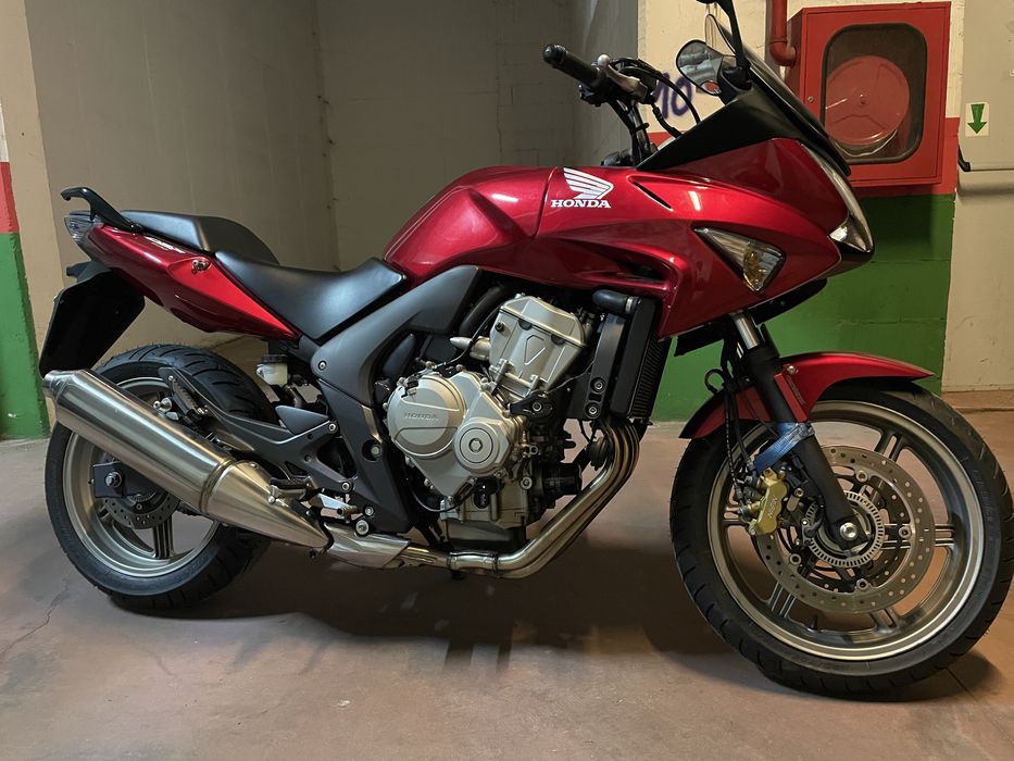Honda CBF600 SA  PC43 2009 15 000 km dovediti in cartea service!