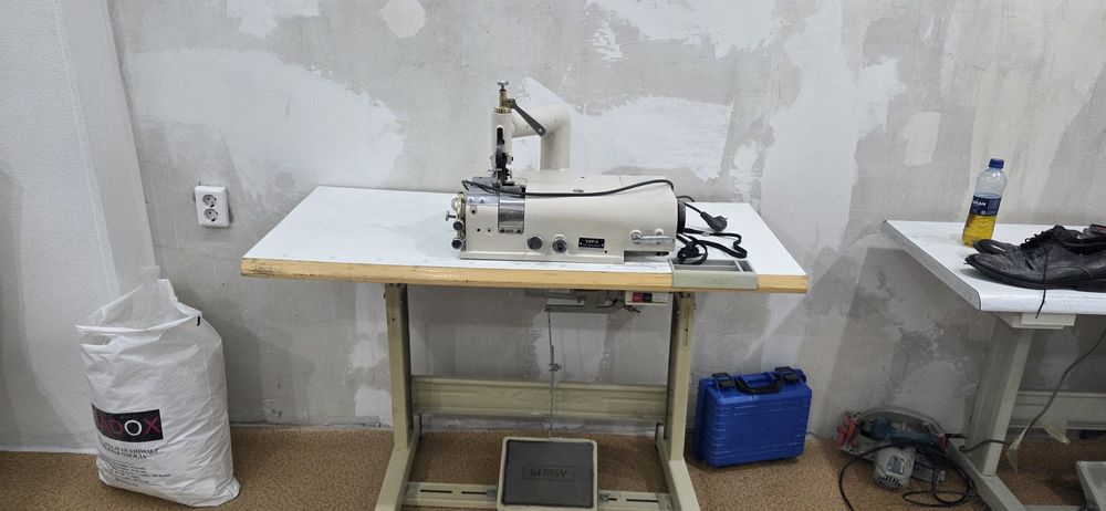 Колнковый швейная машина