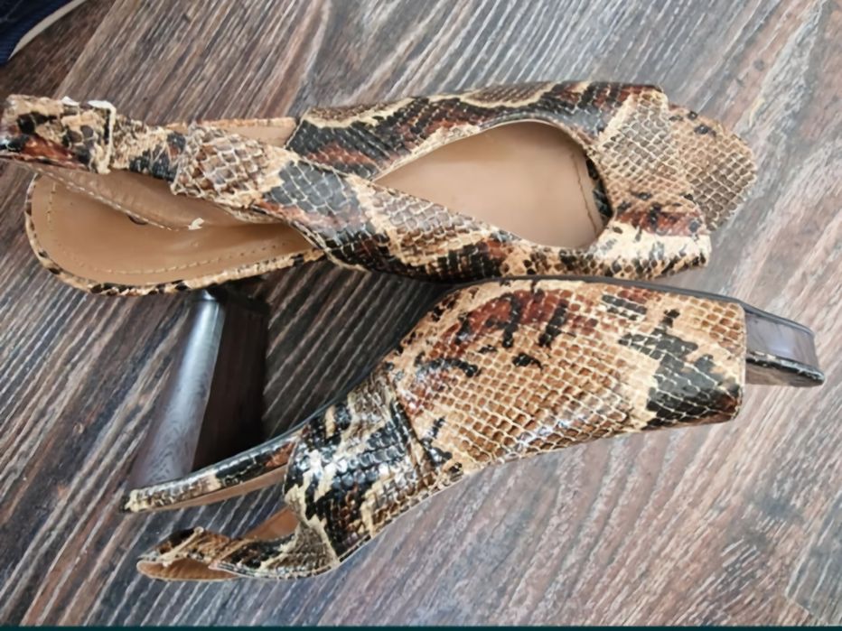 Sandale animal print