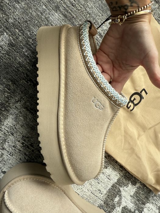 UGG оригинални 38 номер tazz